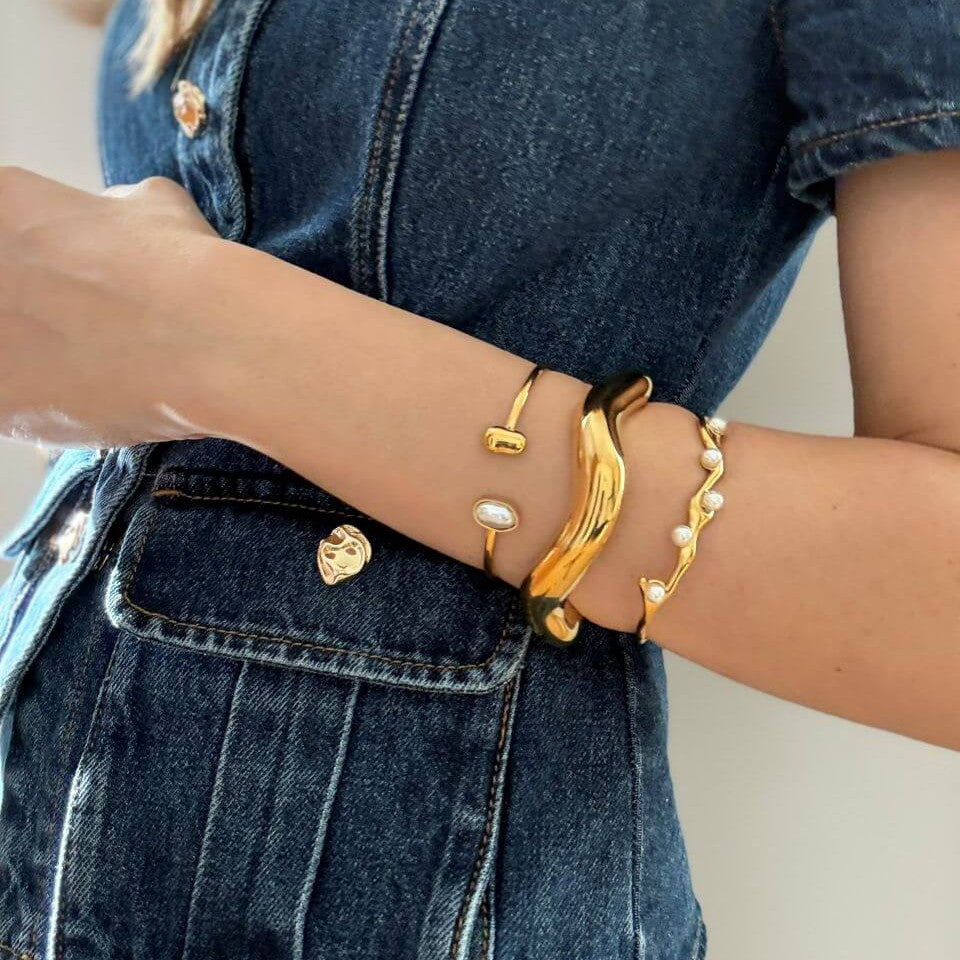Bracelets & Bangles