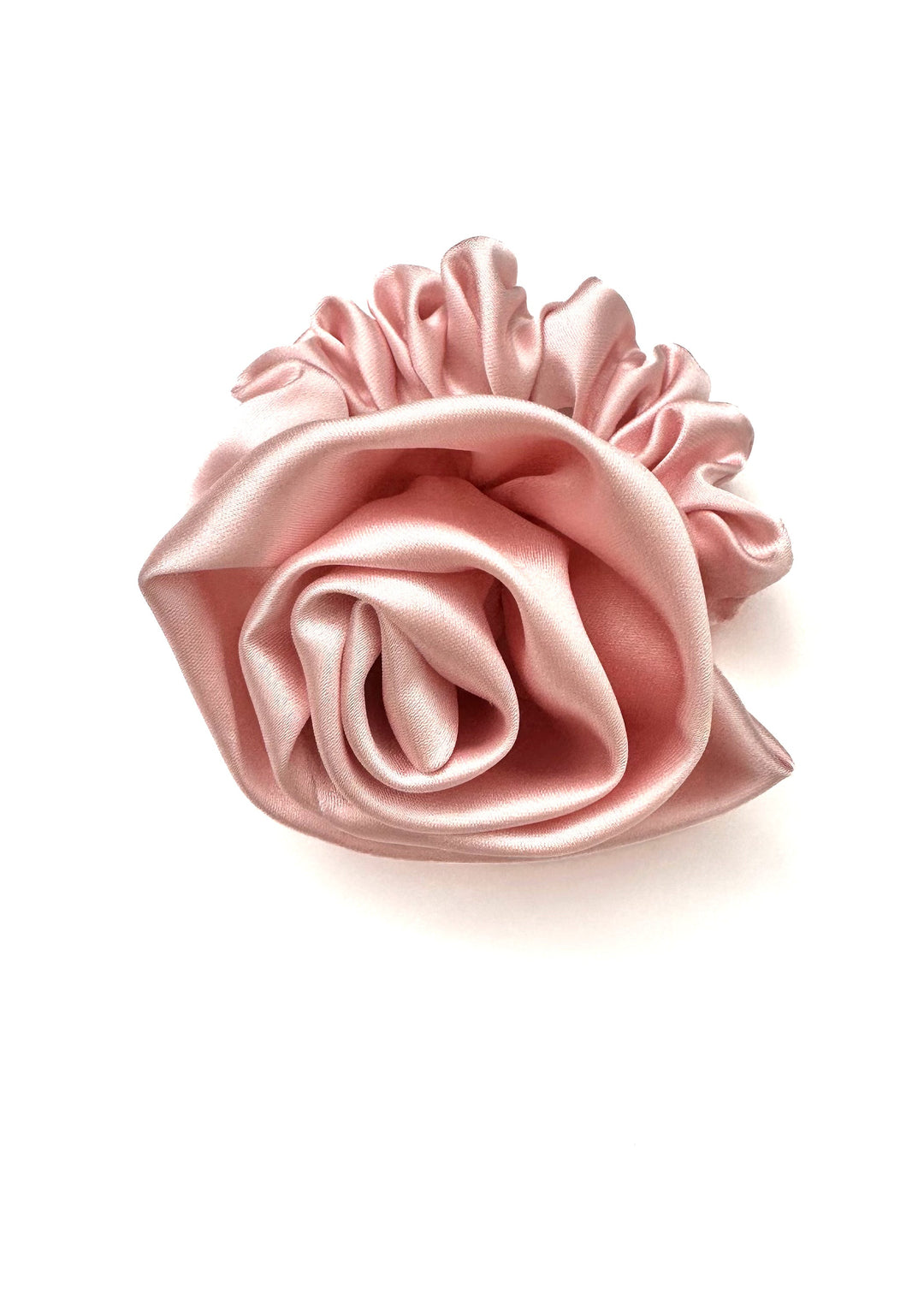 Pastel pink rose-shaped satin scrunchie, Luvertta