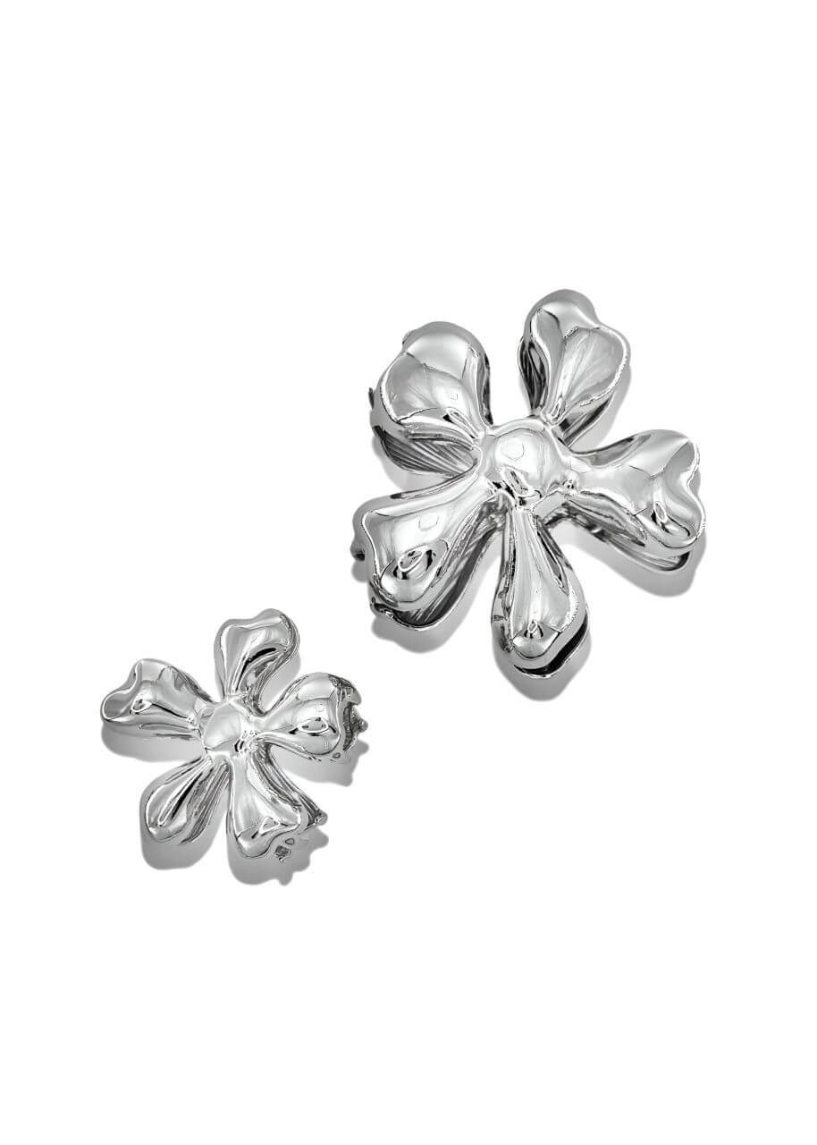 Flower-shaped hair claw in polished gold metal, Luvertta
