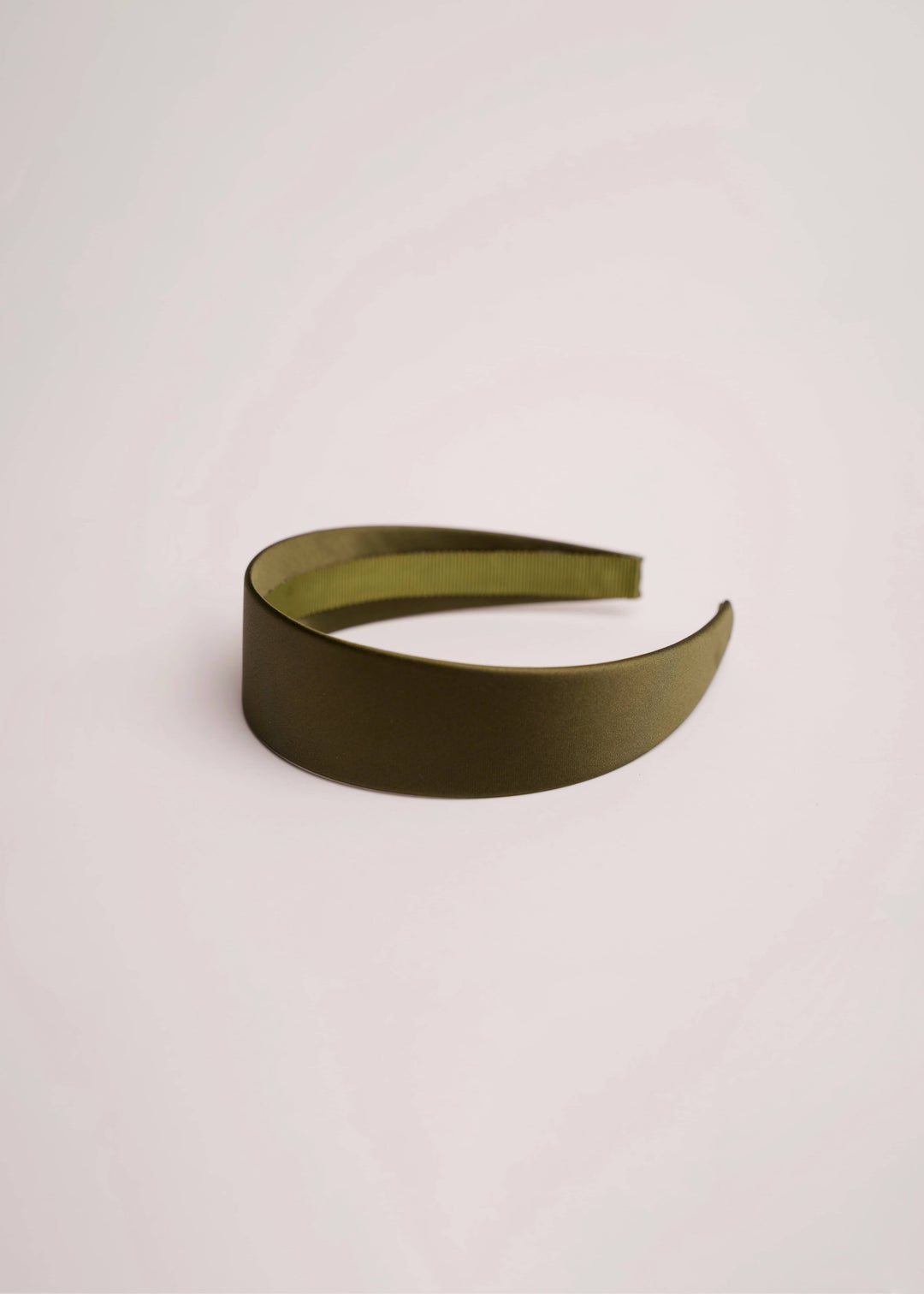 Emma slim satin headband, minimalist everyday style, Luvertta
