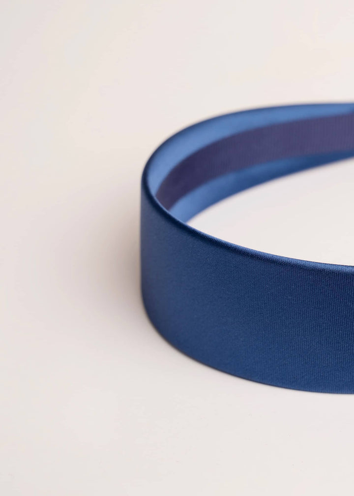Emma slim satin headband, minimalist everyday style, Luvertta