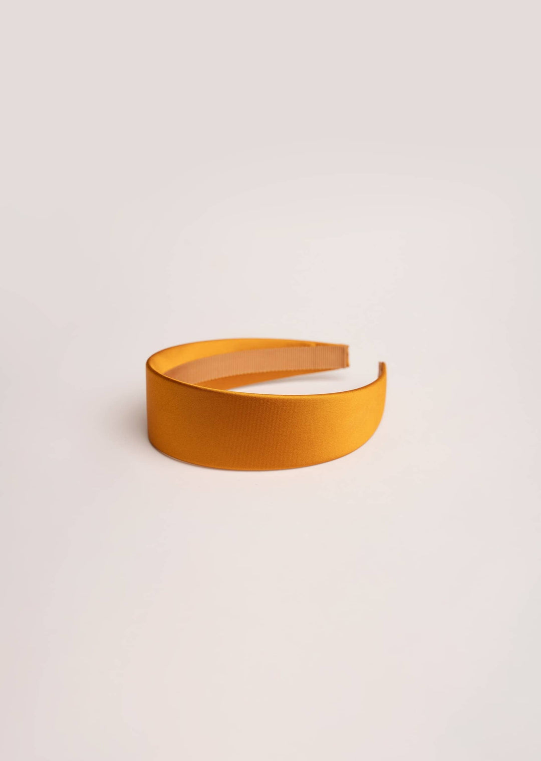 Emma slim satin headband, minimalist everyday style, Luvertta