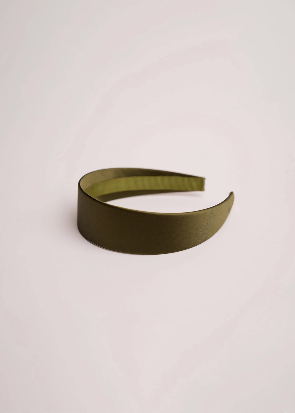 Emma slim satin headband, minimalist everyday style, Luvertta