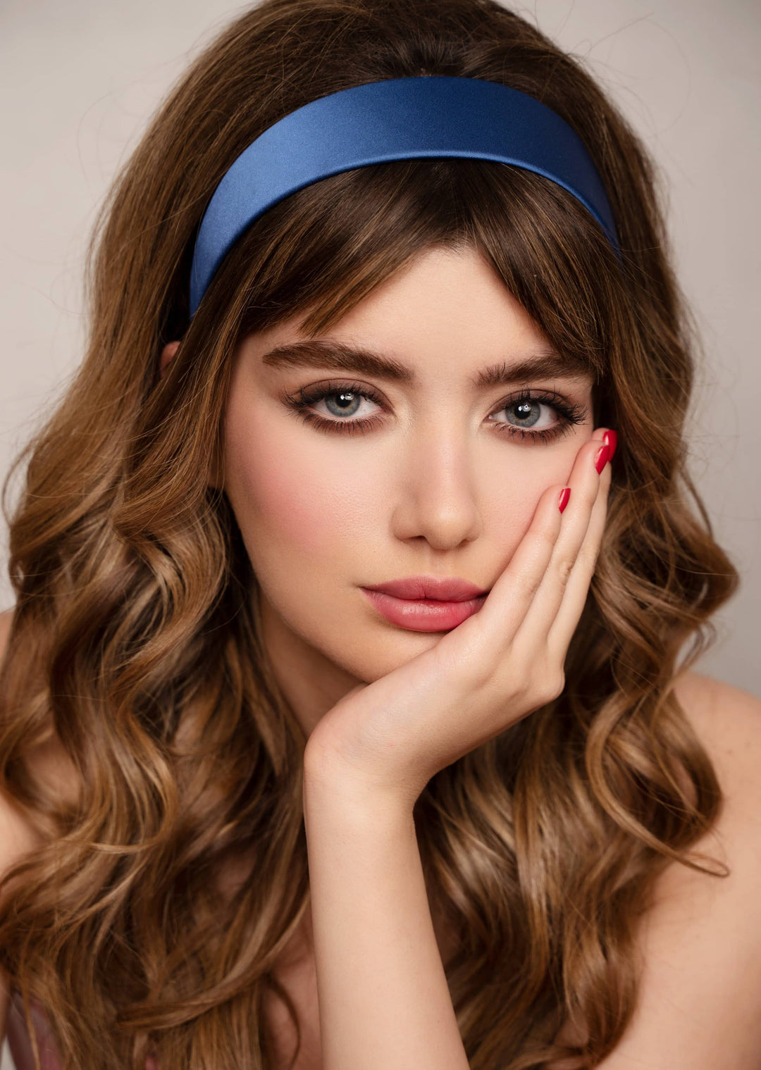 Emma slim satin headband, minimalist everyday style, Luvertta