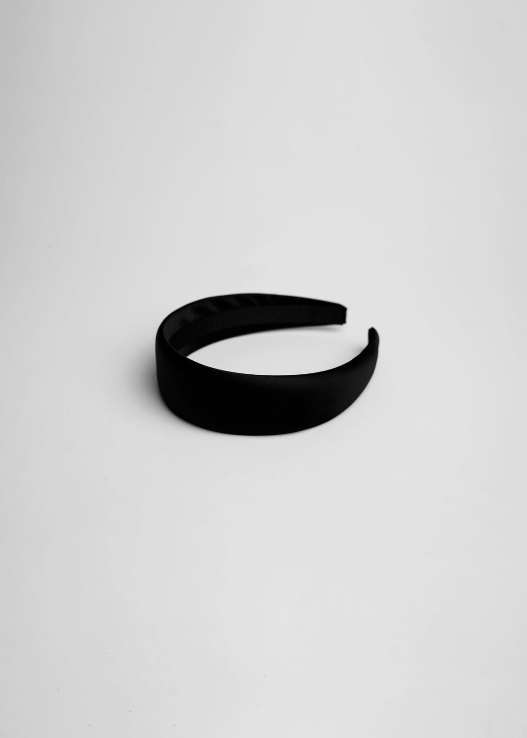 Blair classic satin headband, handmade, Luvertta